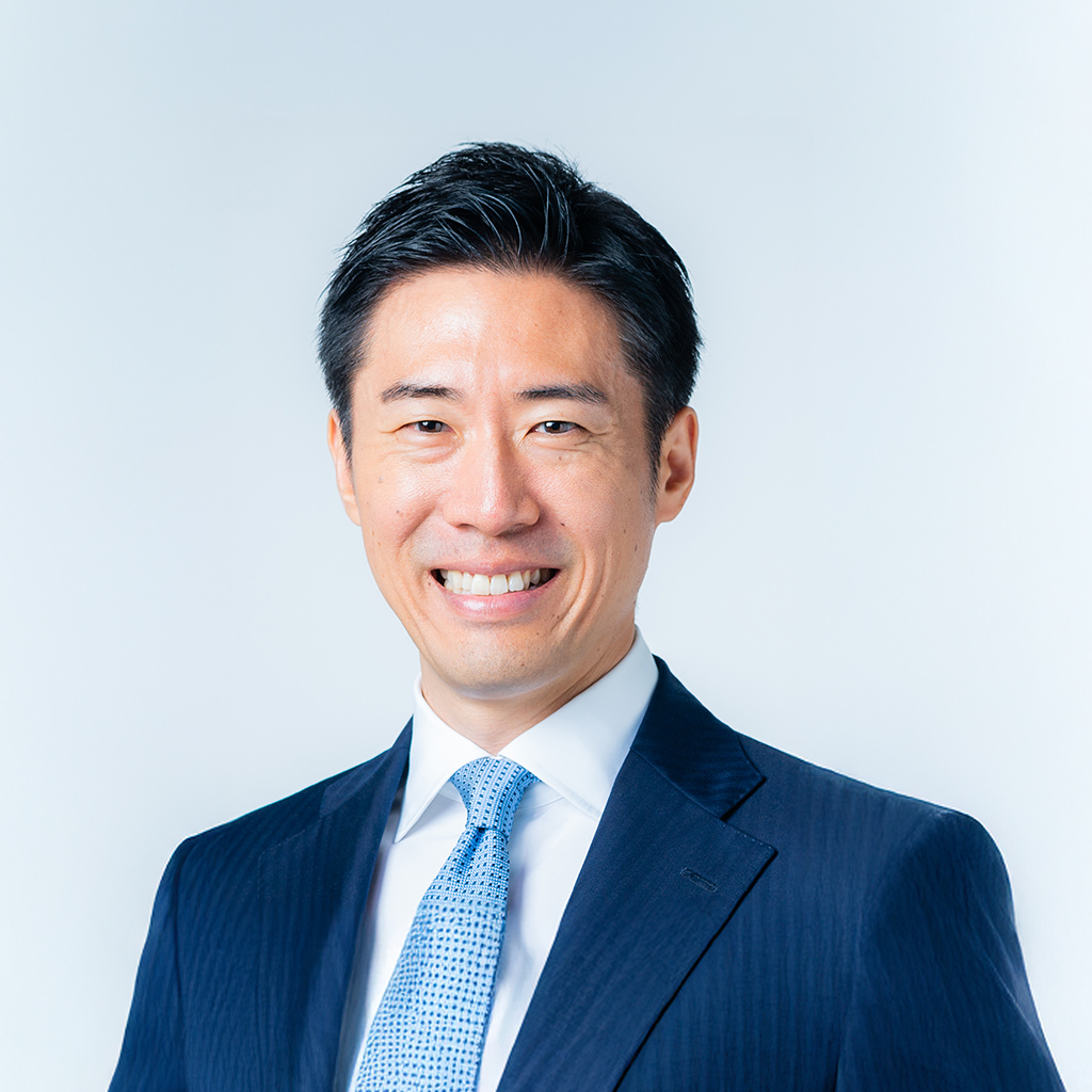 塩崎彰久